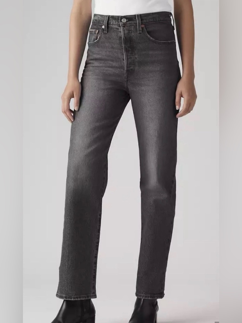 Levi’s Ribcage Straight Ankle